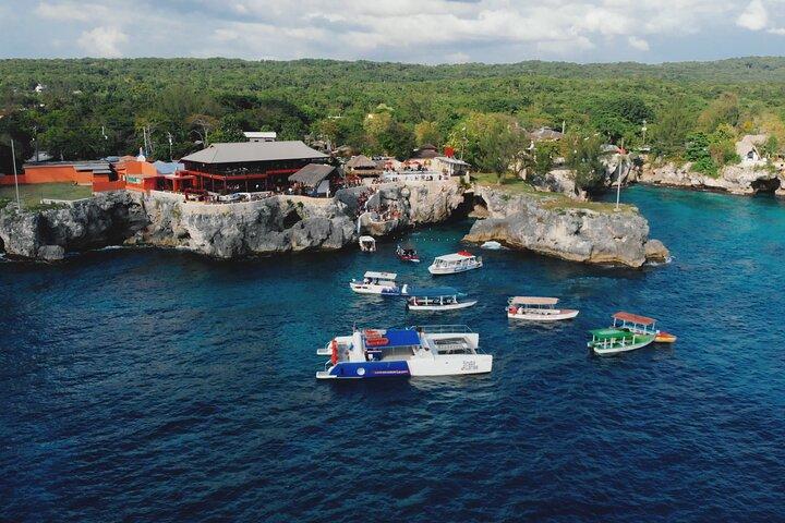 Bamboo River Rafting with Negril Ricks Cafe Visit