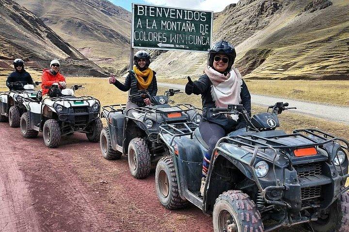 Cusco: Privat ATV-tur med Vinicunca (Regnbjerget)