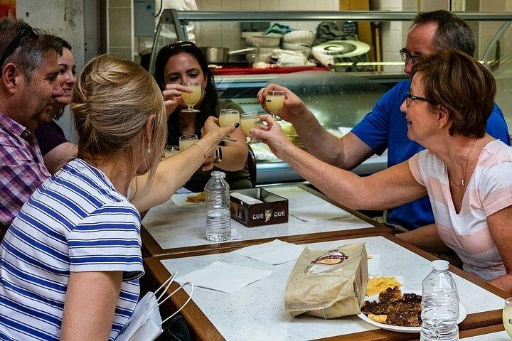 昼食付きのニースでの半日ウォーキング フード ツアー