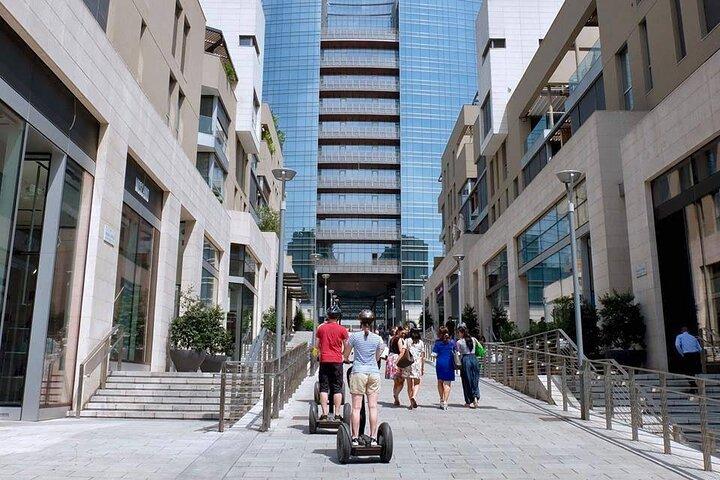 Milan: Privé Segway Tour met Live Local Guide - 4 uur