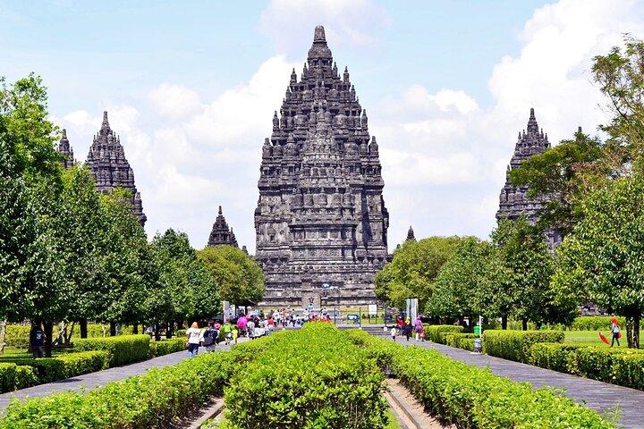 Prambanan Hindu Realms Half Day Tour in Yogyakarta