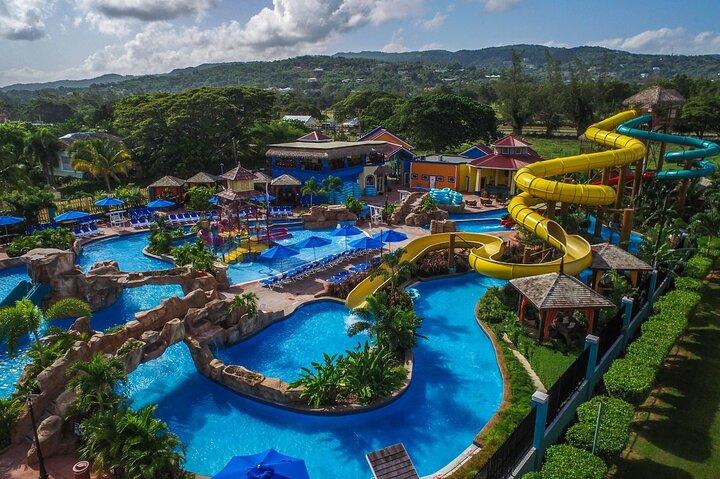 Transfer do aeroporto de Runaway Bay Hotels