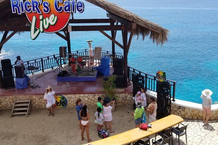 Bamboo River Rafting with Negril Ricks Cafe Visit
