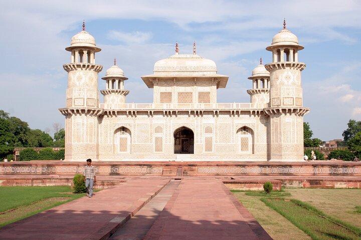 Recorrido turístico local de Agra