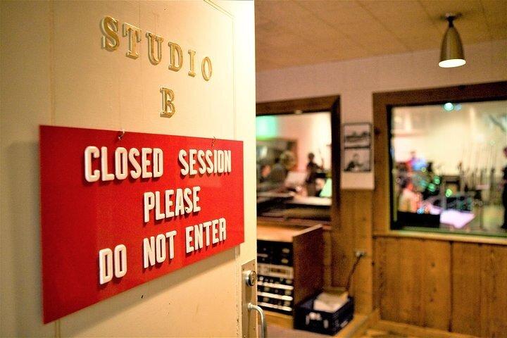 Circle Pass : ジョニー・キャッシュ、トロリーツアー、ライマン、オーレ・スモーキー&モア