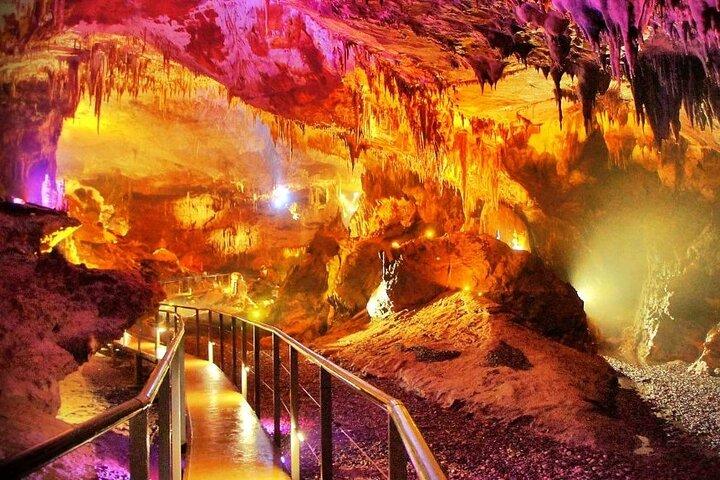 Martvili Canyon, Prometheus Cave, Kutaisi. fra Tbilisi. (gruppe tur)