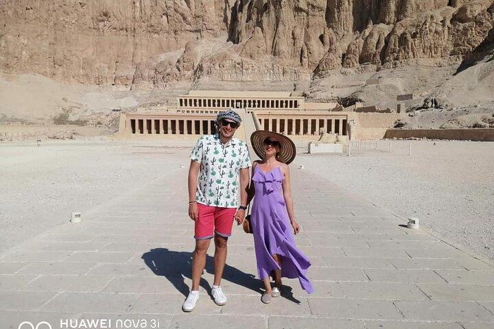 Luxor-Heißluftballon mit Tagestour zum Ost- und Westufer von Luxor mit Mittagessen