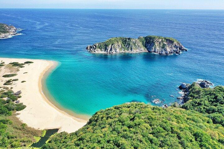 Huatulco Bays Tour