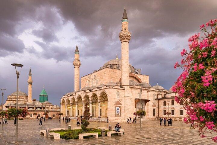 “Taste Istanbul: Street Food Tour You Can’t Miss”