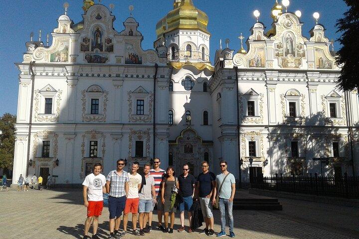 プライベートツアー：ウクライナの歴史的宝物のキエフPechersk Lavraと博物館