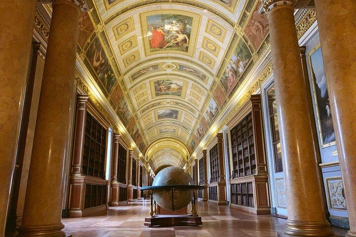 Visite privée du château de Fontainebleau avec billet coupe-file