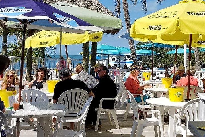 フロリダキーズでのランチ付きマイアミ発水上飛行機プライベートフライト