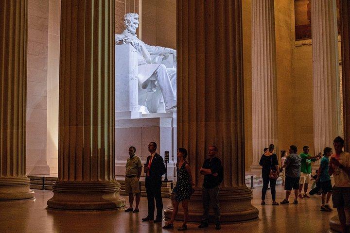ワシントンD.C.ナイトツアー-午後7時30分開始