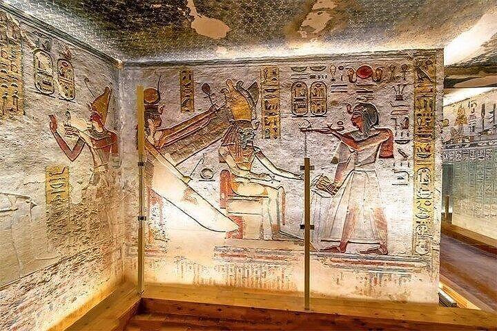 2-Day Top Attractions and Adventures Package in Luxor with Accommodation