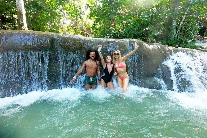 Dunns River Falls Private Day Tour