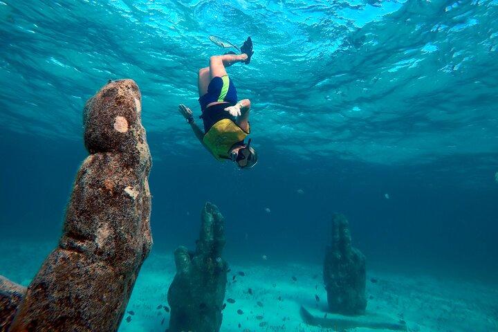 カンクン シュノーケリング アドベンチャー : 水中博物館、リーフ、難破船