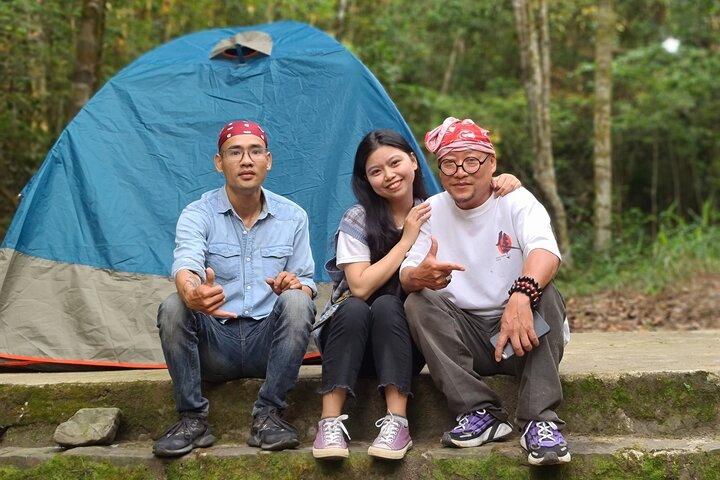 Bach Ma National Park Trekking och Camping 2 dagars rundtur