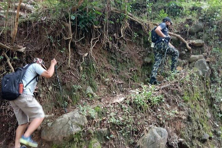 Private Prahu Hill Hiking en Javaanse keukenervaring