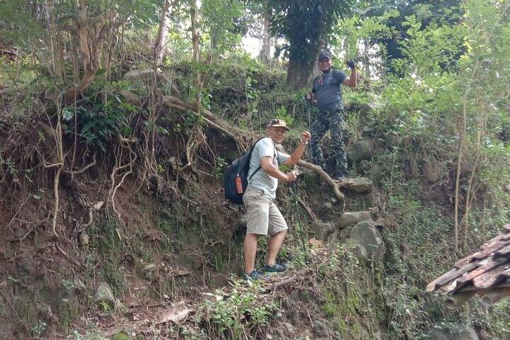 Private Prahu Hill Hiking en Javaanse keukenervaring