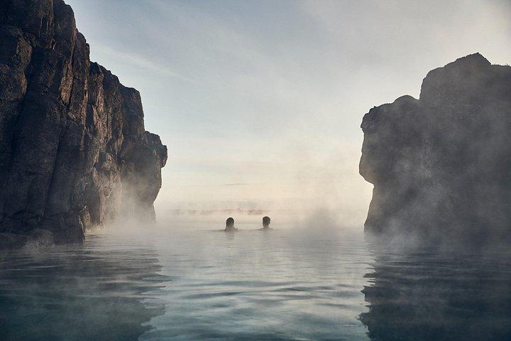 Biglietto Sky Lagoon con 7 - Rituale Step e Transfer da Reykjavik