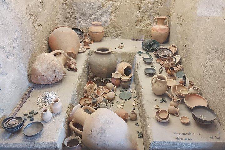 タルクイーニア：エトルリアの傑作墓地遺跡と博物館 - プライベート ツアー