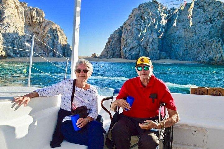 Cabo San Lucas Sunset Cruise com bebidas ilimitadas