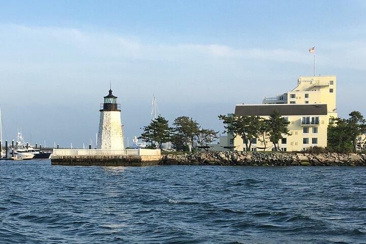 Lighthouse and Mimosa Cruise of Narragansett Bay from Newport