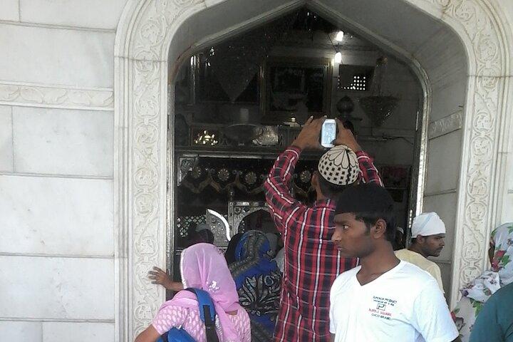 Ajmer Pushkar samma dagstur med privatbil