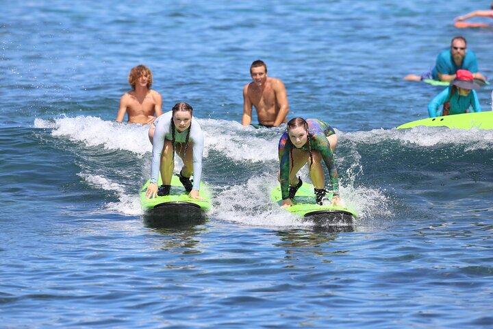 Lezione di surf di Kona a Kahaluu