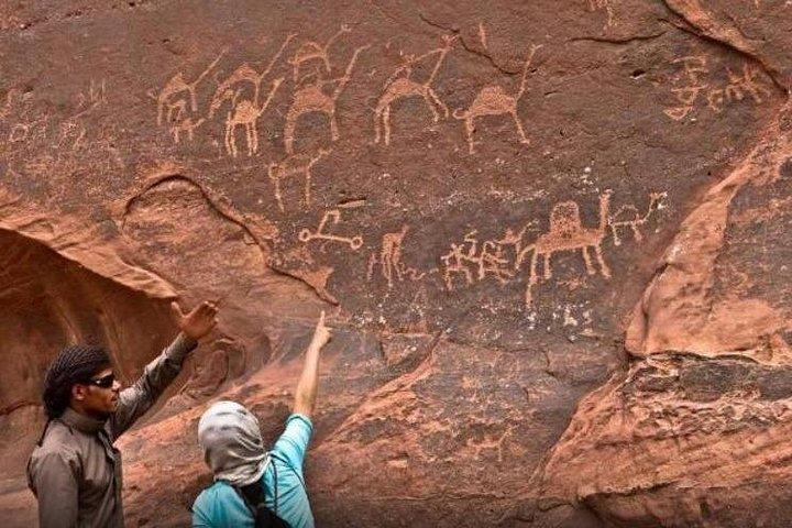 5 - 日帰りプライベートツアー：ペトラ、ワディラム、死海完全カスタマイズ可能