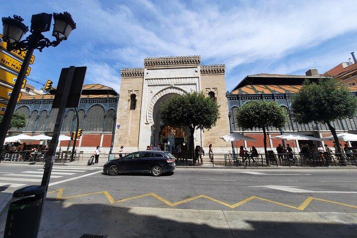 Excursão gastronômica e cultural privada de 3 horas em Málaga com almoço incluído