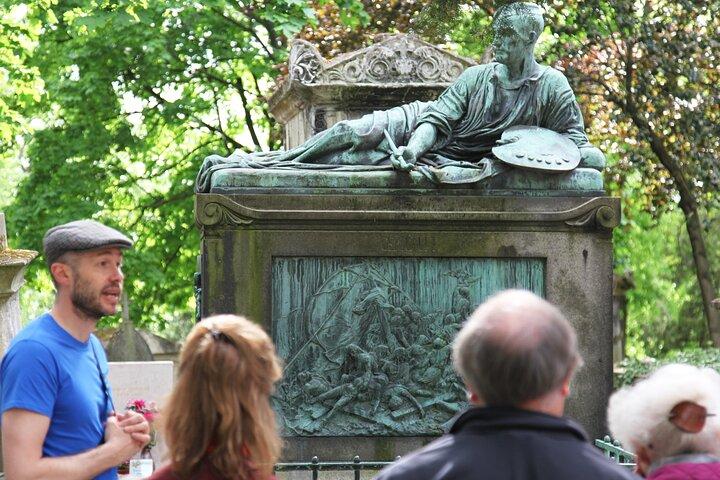 Parijs: Rondleiding langs de beroemde graven van de begraafplaats Père Lachaise