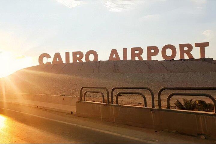 Trasferimento Privet dall'aeroporto del Cairo all'hotel a Cairo e Giza