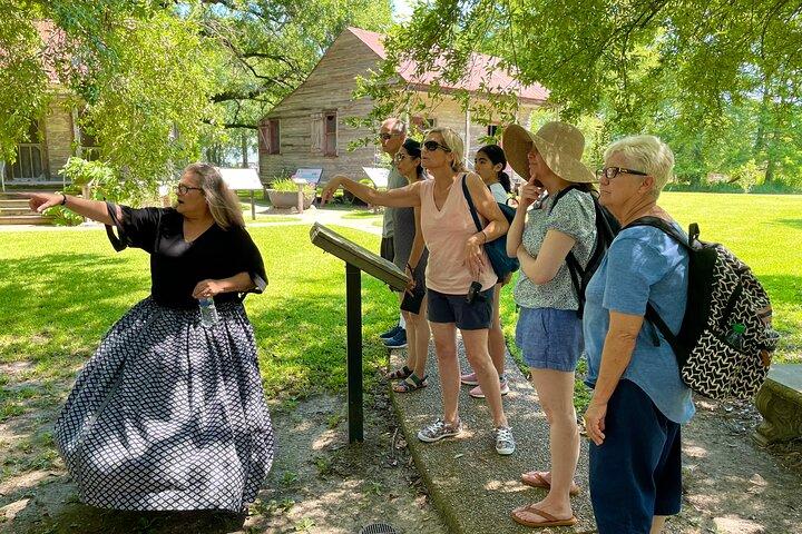 New Orleans Small-Group 3 Plantation Tour com almoço gourmet