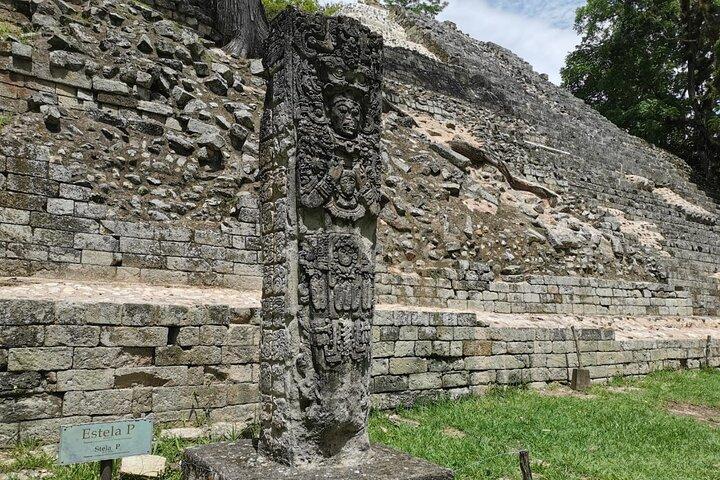 Ruinas de Copán : Explora el Antiguo Reino Maya desde San Salvador