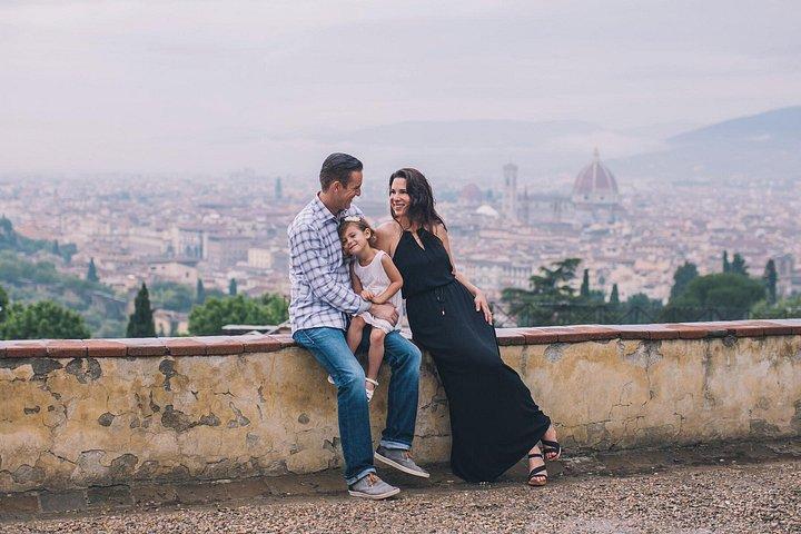 Private Vacation Photography Session with Local Photographer in Florence