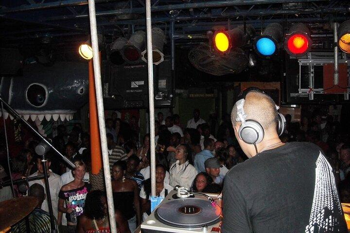 Nachtleven in Montego Bay met privévervoer