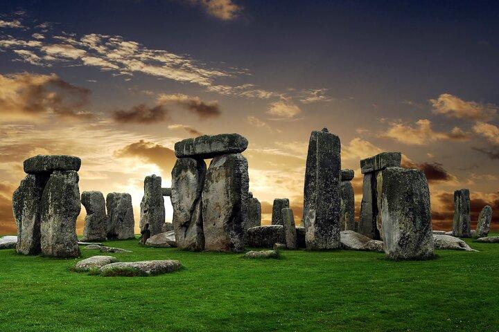 Visite privée de Stonehenge et de la cathédrale de Salisbury