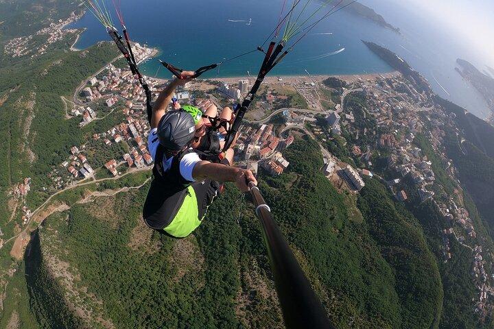 Tandem paragliding tur i Budva Montenegro