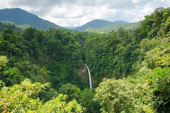 Wasserfall La Fortuna & Vulkan Arenal Wanderung