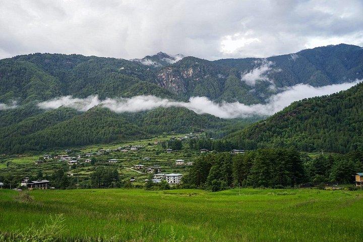 9 Days Authentic Bhutan Tour by Local Experts