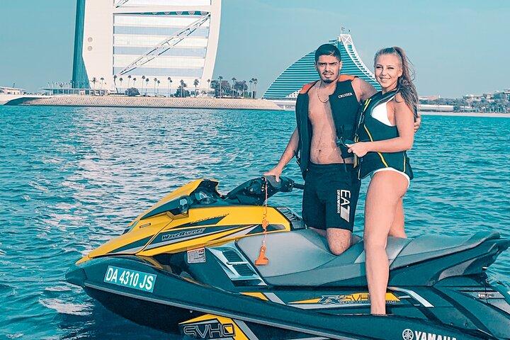 Den bedste jetski i Dubai - 30 minutters Burj Al Arab-tur
