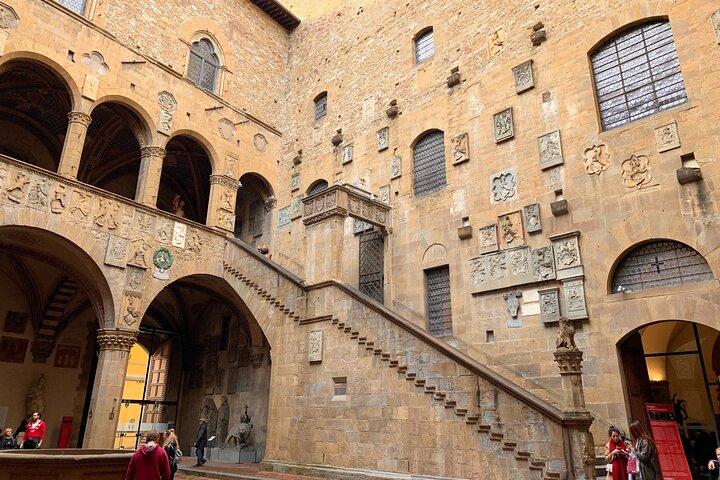 BARGELLO privétour in Florence