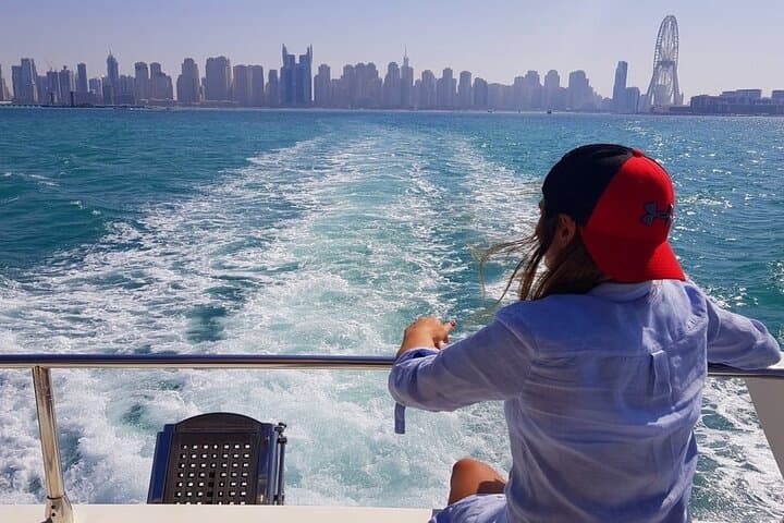 Luxury Private 2 hour Yacht Ride - The ultimate Dubai experience