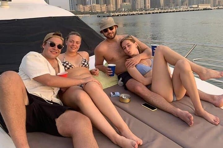 Luxury Private 2 hour Yacht Ride - The ultimate Dubai experience