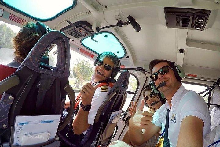 Helikoptertour van 12 minuten door Dubai met privétransfer in twee richtingen