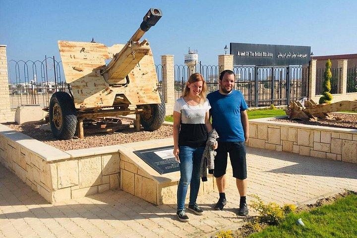 アレクサンドリアから連邦ドイツ墓地を訪れるアラマイン博物館への日帰りツアー