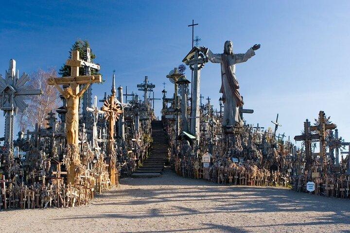 Från Vilnius: Privat dagstur till Hill of Crosses & Kleboniskes
