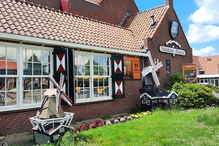田舎ツアー ザーンセ チャンス風車博物館とフォーレンダム