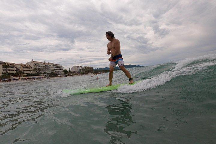 Surf lessons in Puerto Vallarta and Nayarit